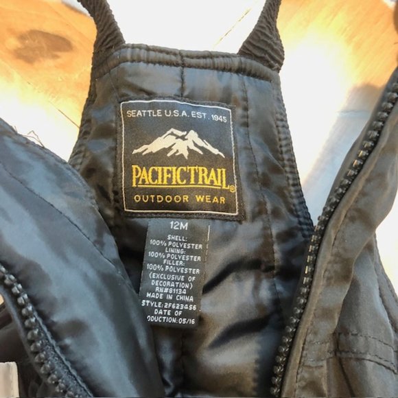 Baby Girl Full Snowsuit Set Size 12M - Picture 3 of 7